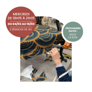 Atelier de tapisserie modulaire à Bordeaux. Gros plan sur la pose de tissu de couverture sur une chaise ancienne lors d'un cours à la carte.